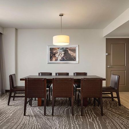 Embassy Suites Chattanooga Hamilton Place Bagian luar foto