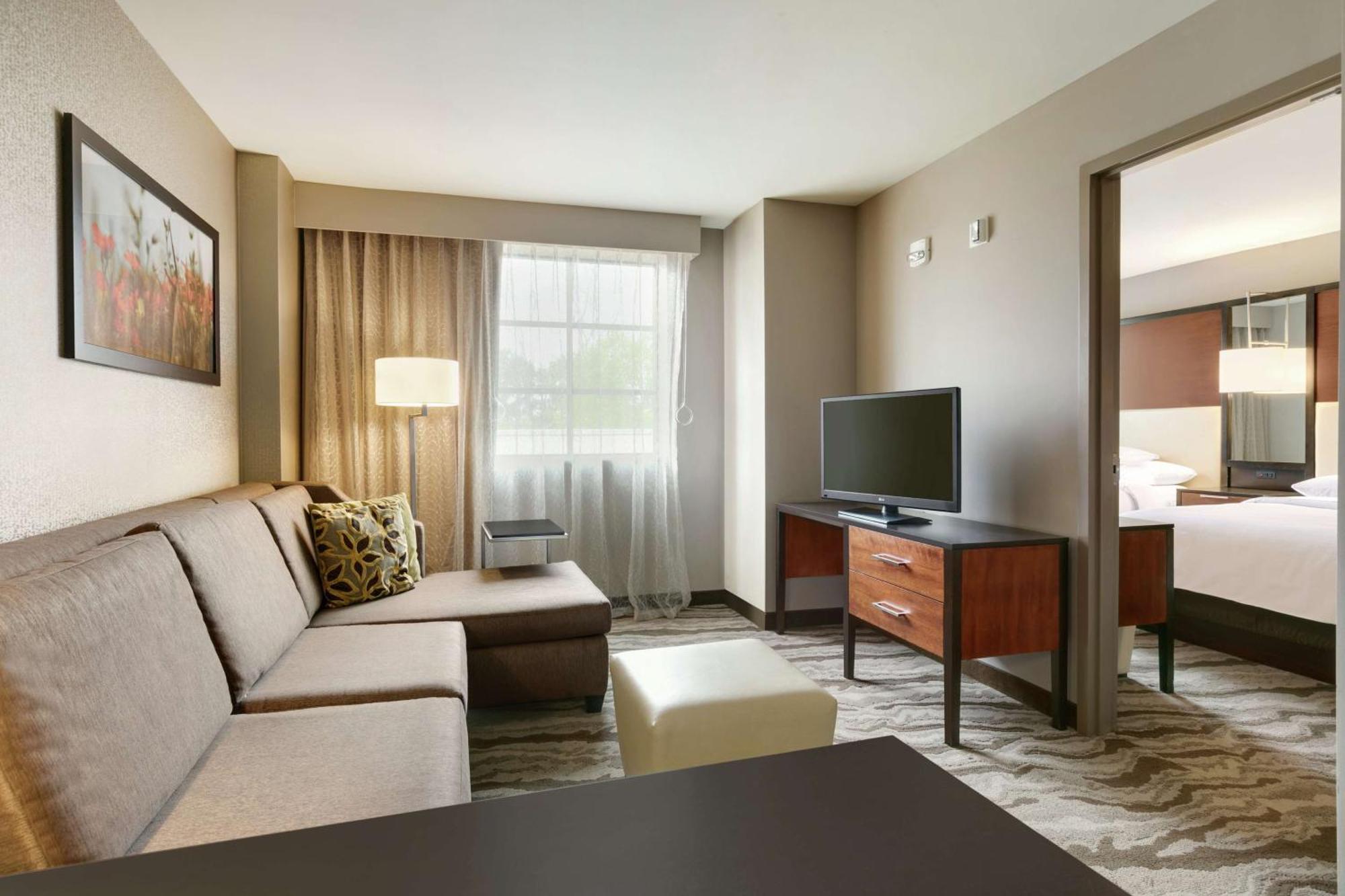 Embassy Suites Chattanooga Hamilton Place Bagian luar foto