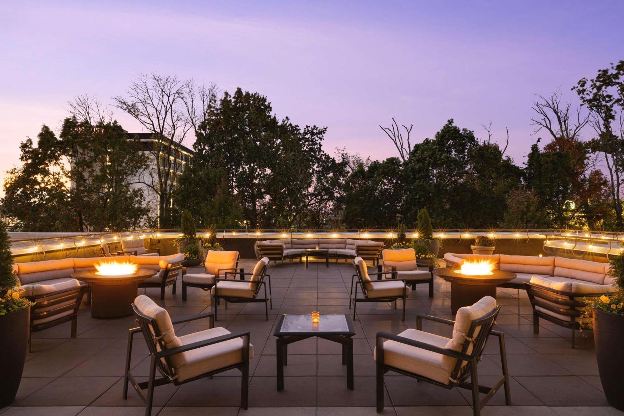 Embassy Suites Chattanooga Hamilton Place Bagian luar foto