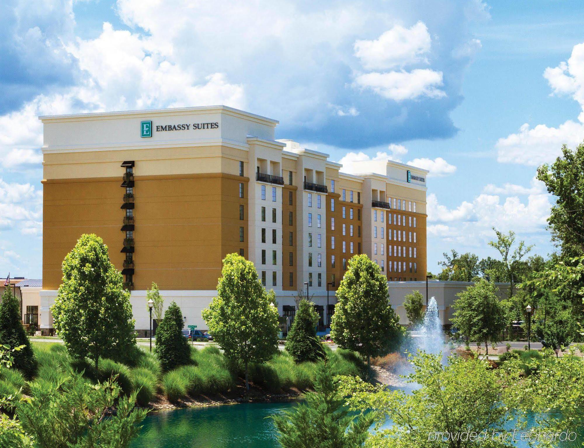 Embassy Suites Chattanooga Hamilton Place Bagian luar foto